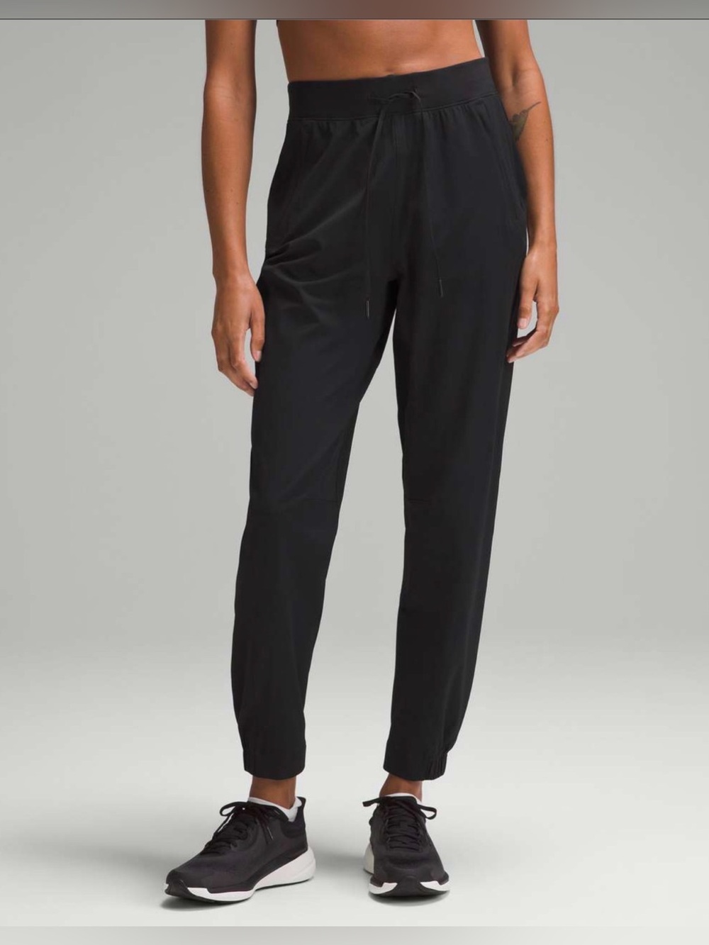 Lululemon License to Train High-Rise Pant
Black Size 10 - Picture 1 of 16